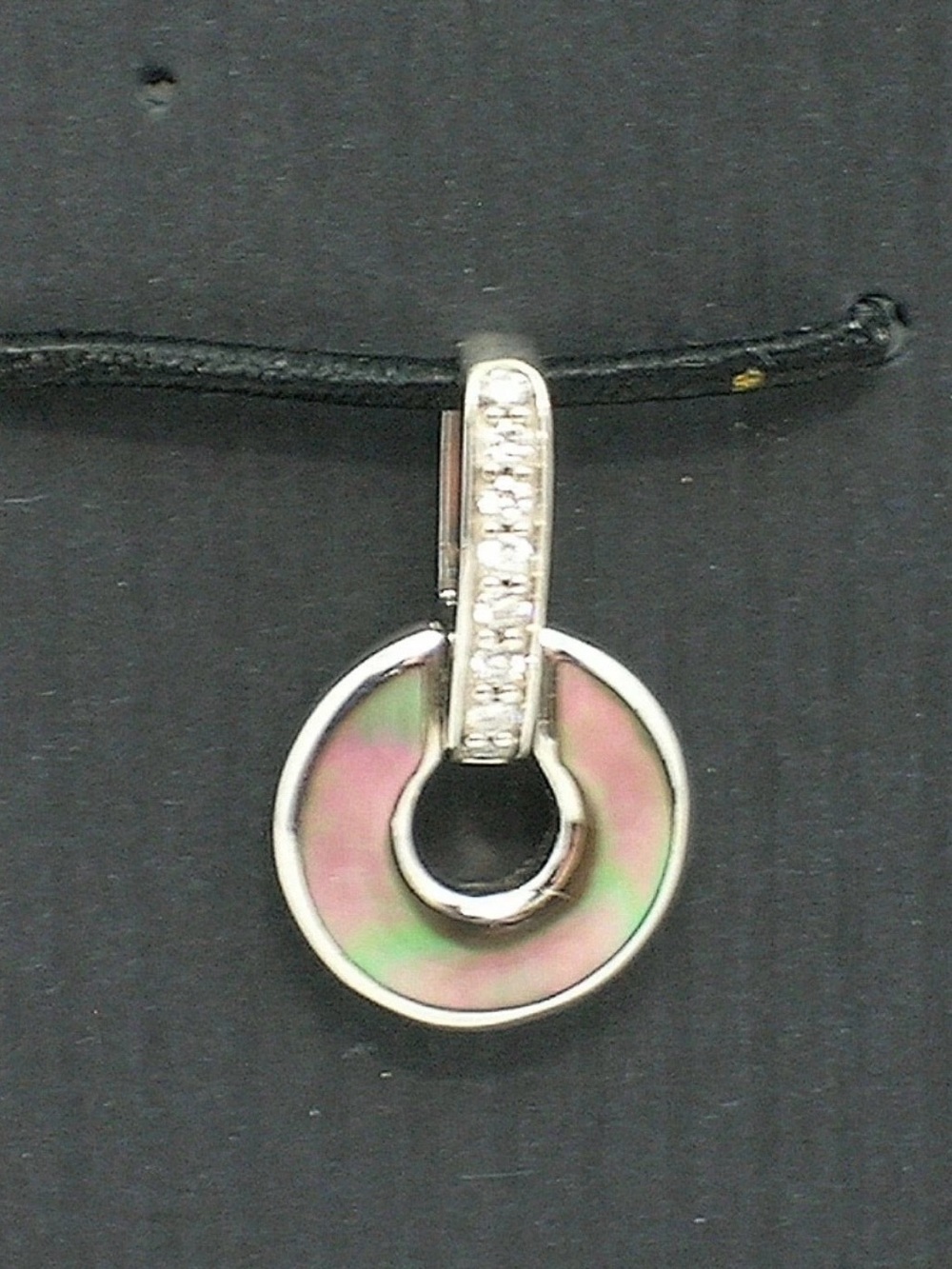 Kabana 14K White Gold Natural Diamond Black Mother of Pearl Circle Pendant NWT